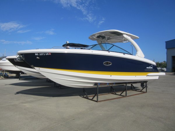 Used 2021 Chaparral Power Boat for sale